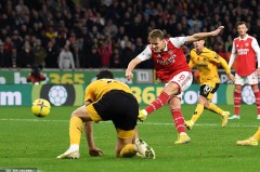 利物浦：斯洛特在伯恩利大胜中“再次无所作为”，这位身价 1.16 亿英镑的超级巨星被告知“坐冷板凳”